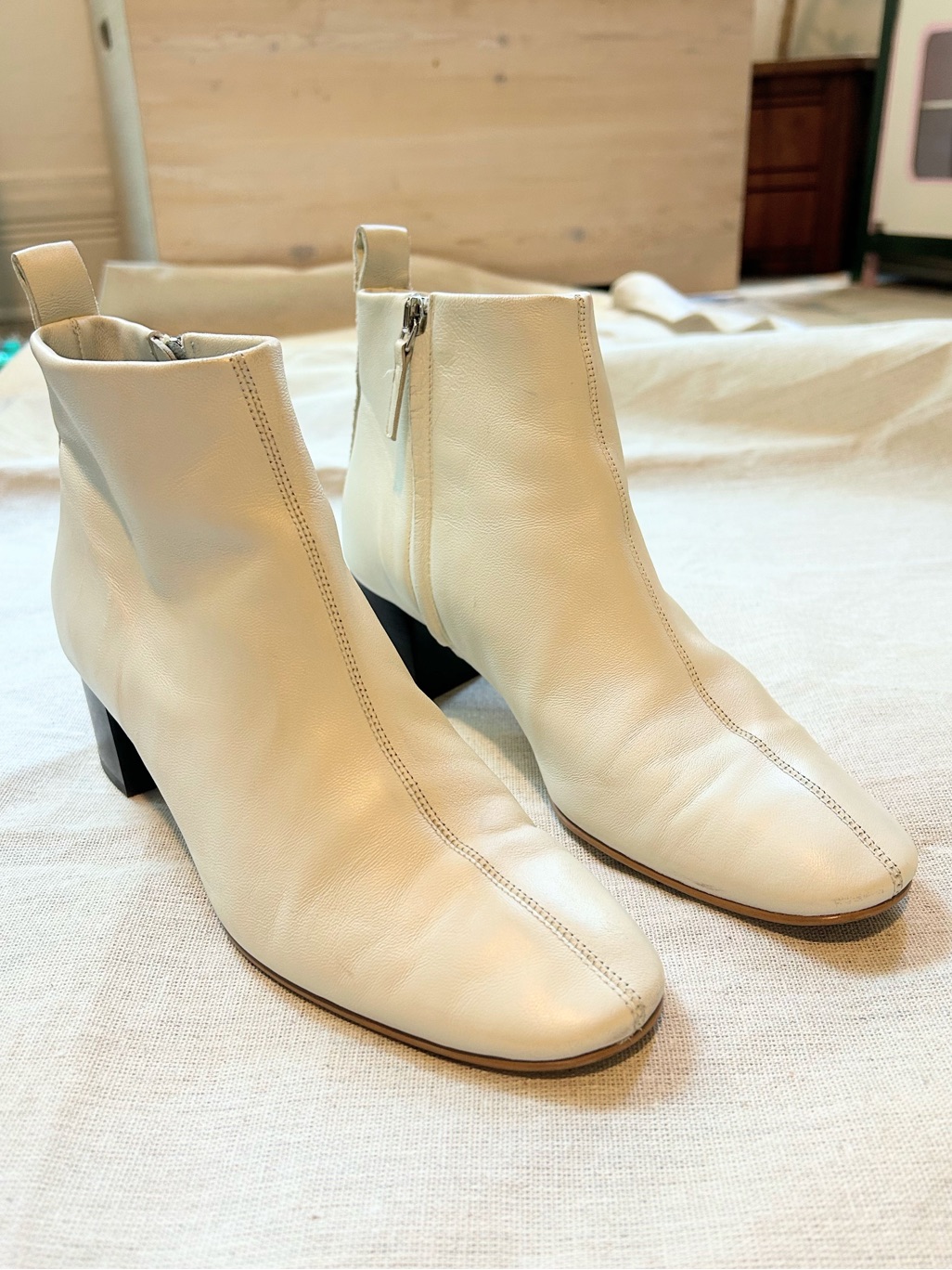 Everlane White Cream Leather Ankle Boots With Block Heel Made In Italy 8.5 39
